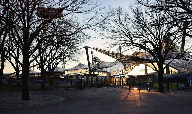 管变得更加 管变得更加